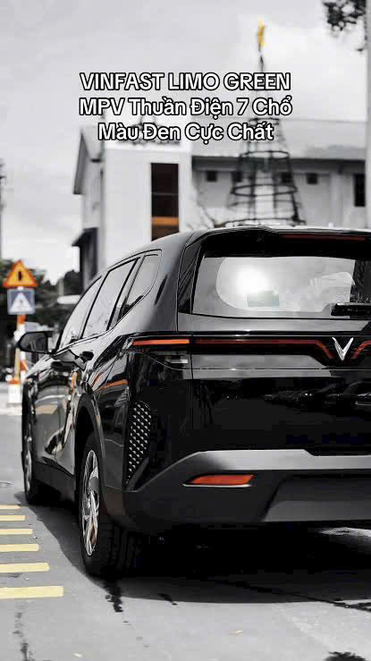 Limo Green 7 chỗ cho thuê tự lái tại Biên Hòa - ảnh chi tiết 3