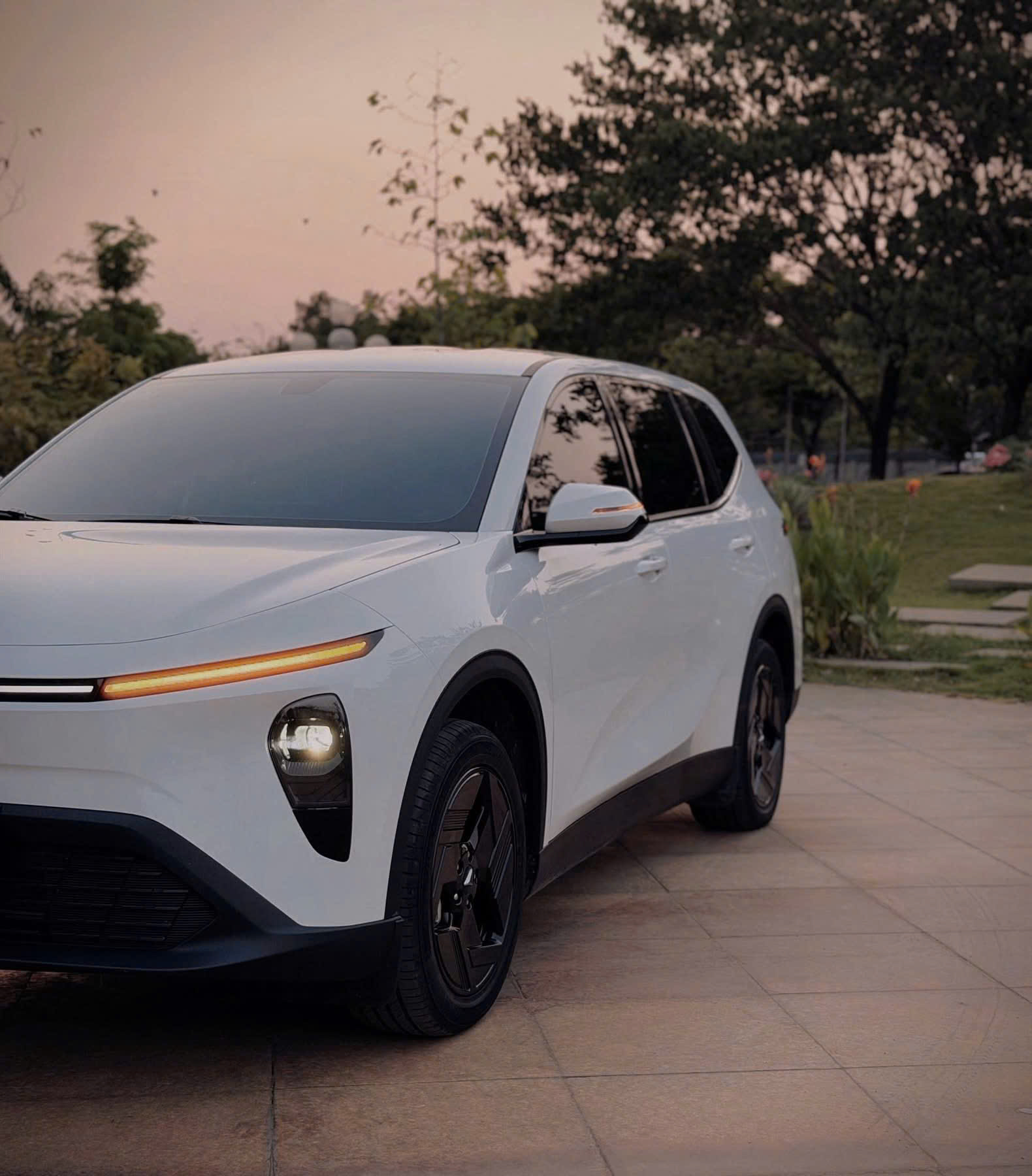 VinFast VF MPV 7 cho thuê tự lái tại Biên Hòa - ảnh chi tiết 2